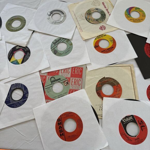 Vinyl 45s Near Mint Lot Of 20 1960s Pop Rock Monkees Troggs Cyrkle First Edition - Picture 1 of 12